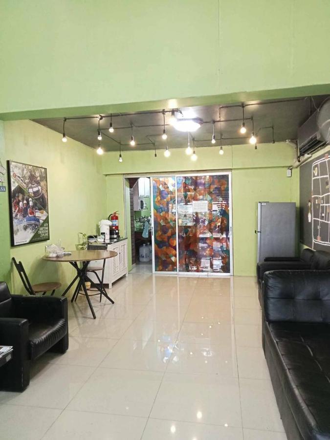 Smile Capsule Hostel Chiang Mai Exterior photo