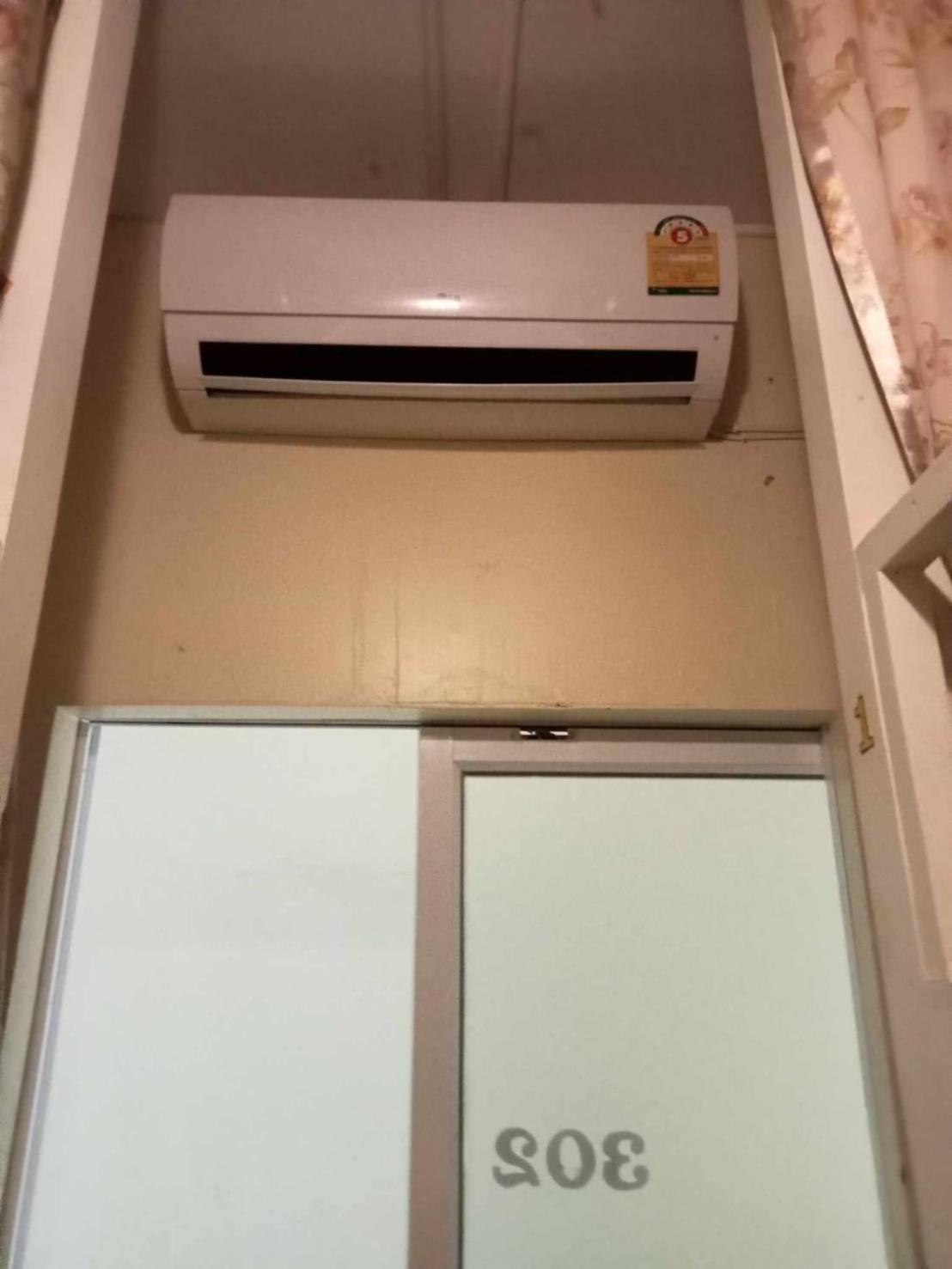 Smile Capsule Hostel Chiang Mai Exterior photo
